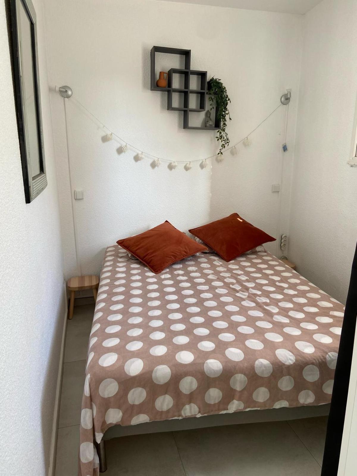 La Terrasse Bandolaise Tout A Pied, Wifi, Clim, Parking Екстер'єр фото
